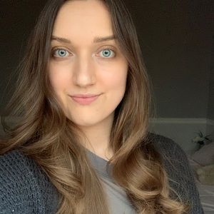 Meet your Posher, Christina